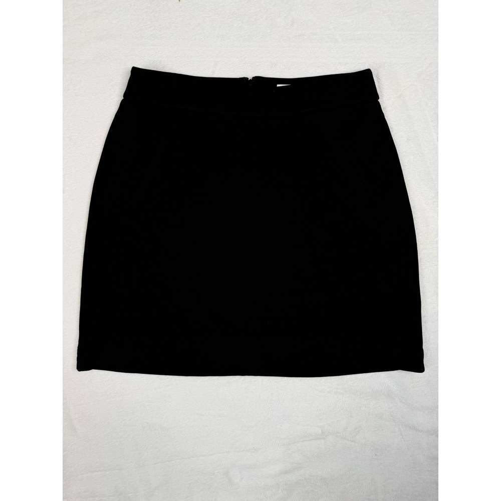 Cabi Black Mini Skirt Women Size 6 Back Zip Front Pockets Career Casual Classic